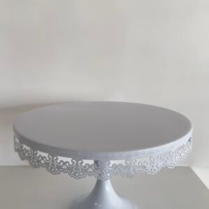 white lace stand